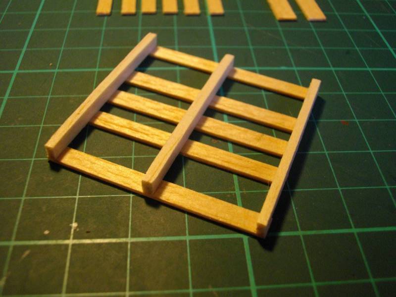 Making a 1/25 scale pallet